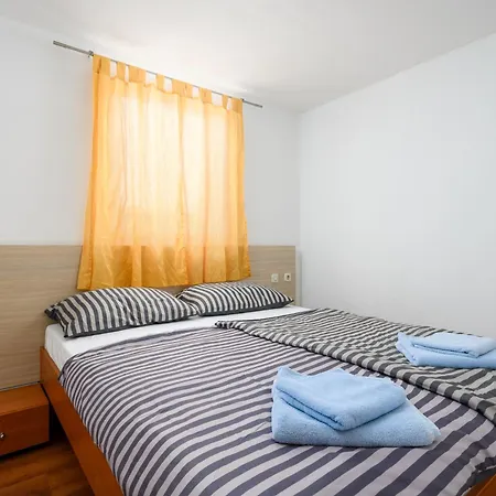 Ven Apartmani Bed & Breakfast *