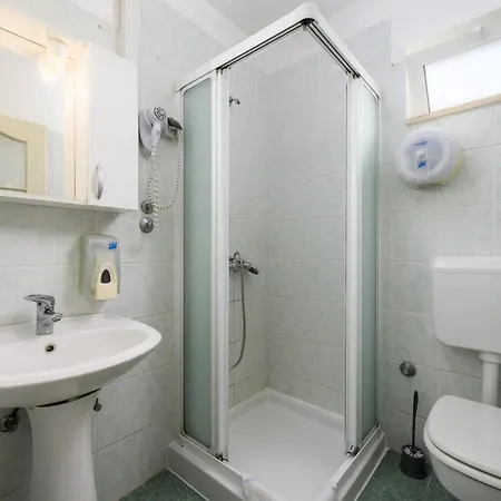 Bed & Breakfast Ven Apartmani Funtana